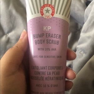 NWT first aid beauty bump eraser body scrub